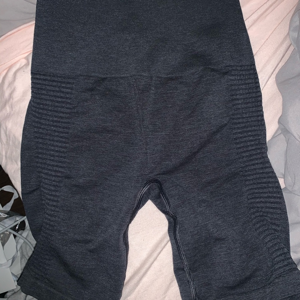 alphalete biker shorts